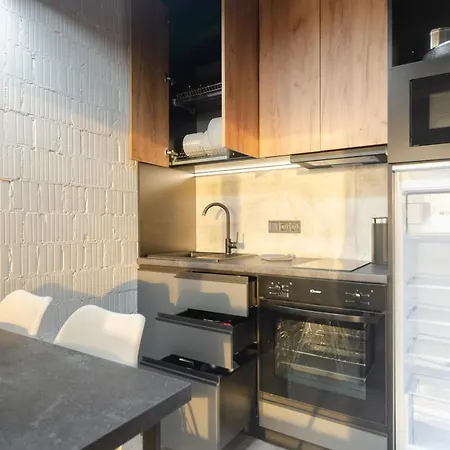 Apartment Petrovdom 12-131b In Rc 