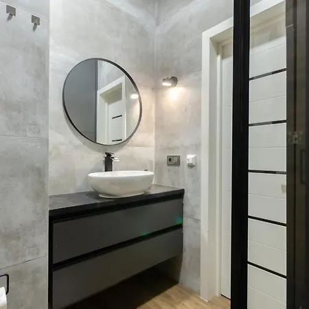 Apartment Petrovdom 12-131b In Rc 